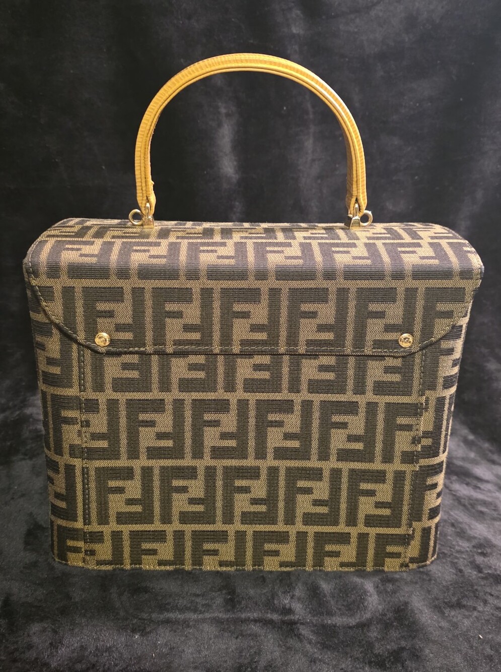 Vintage Fendi Brown Zucca Canvas Vanity Bag with Tan Leather Handle & Dustbag. - Picture 2 of 4